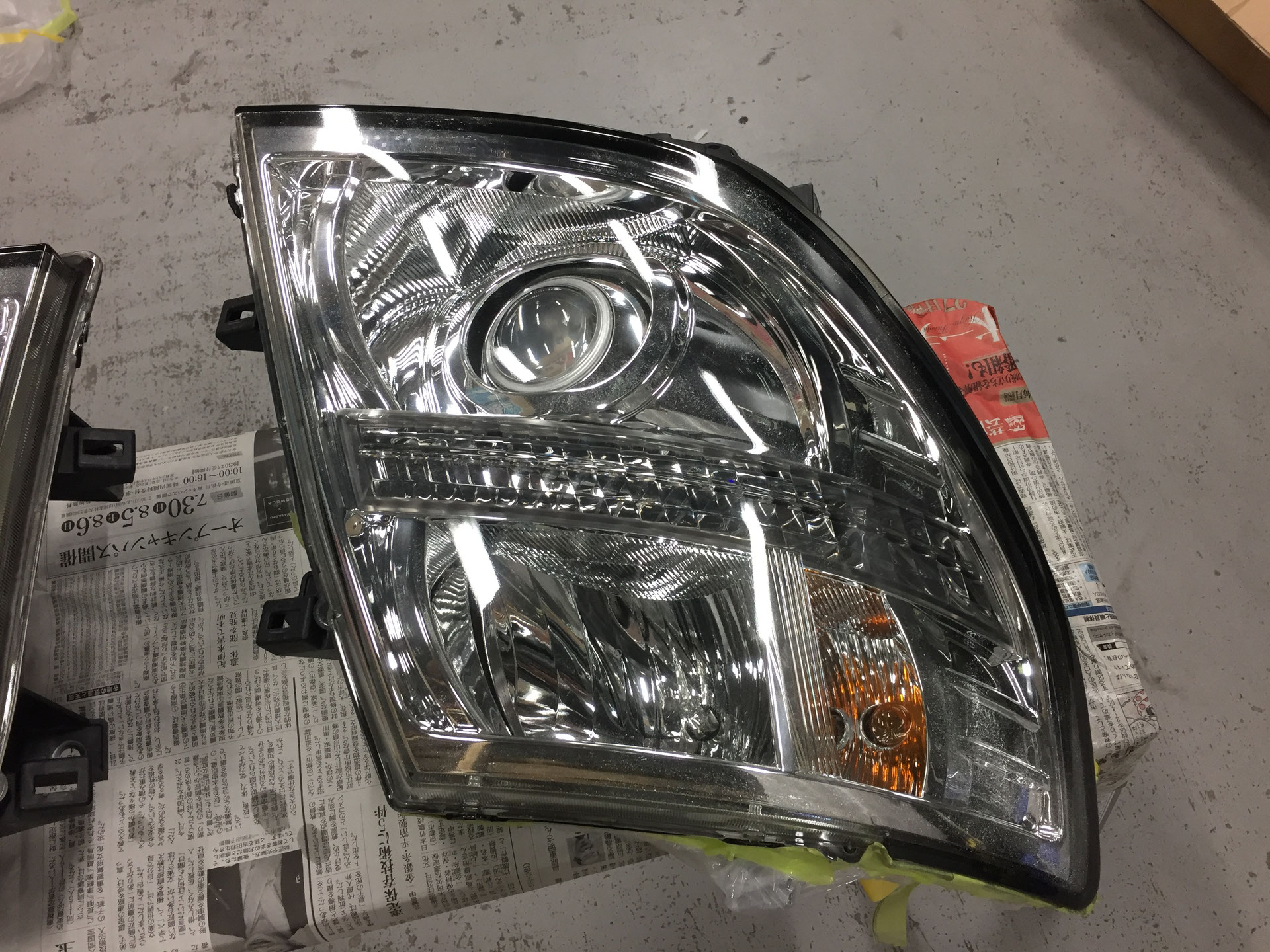 ヘッドライト再生 エルグランドE51 Revive F6154e848173