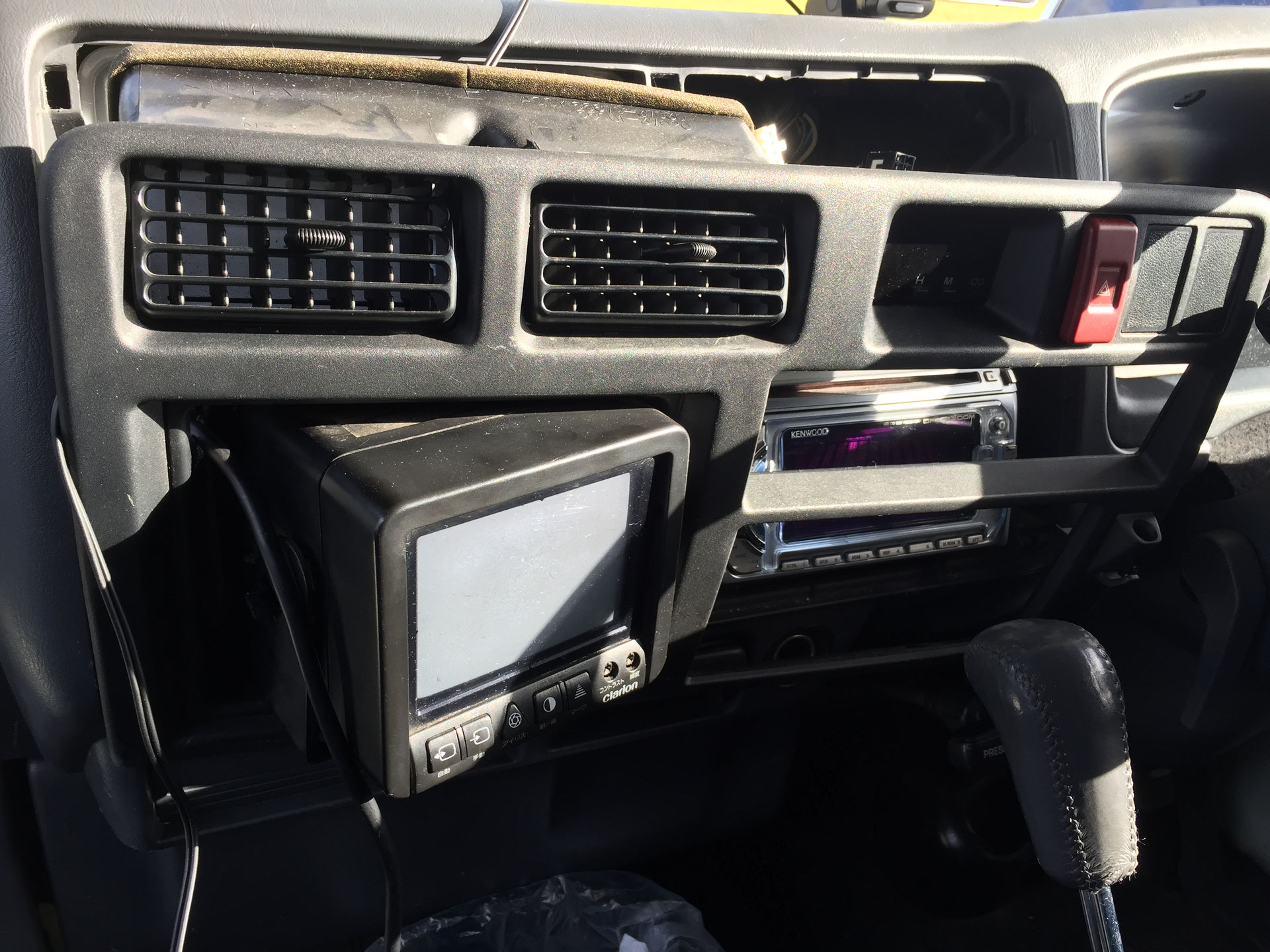 キャンピングカー バックカメラ取付 Revive 9e149503f19e 4