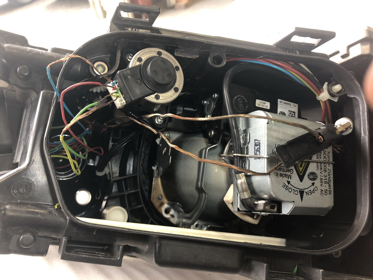 アウディA6 ヘッドライト点灯不良 Revive E47c199ceeb2 4