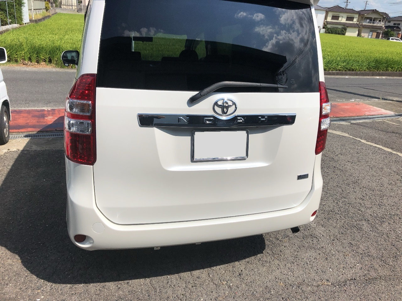 70系ノア 事故 修理 紀の川市 Revive 738a837f3184 1