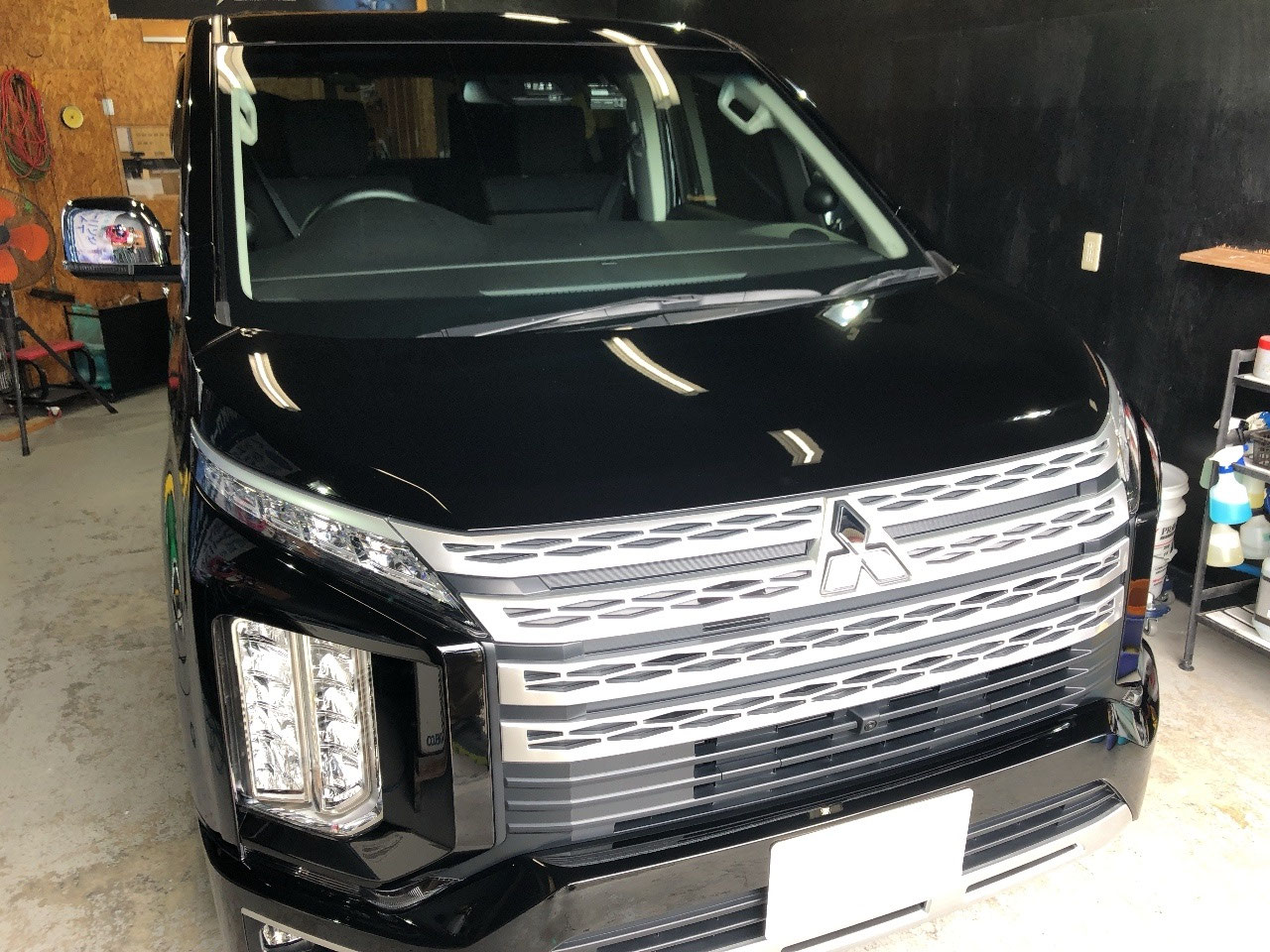 デリカD5 未走行車 ガラスコーティング 紀の川市 Revive C1539aeeeeb1 1