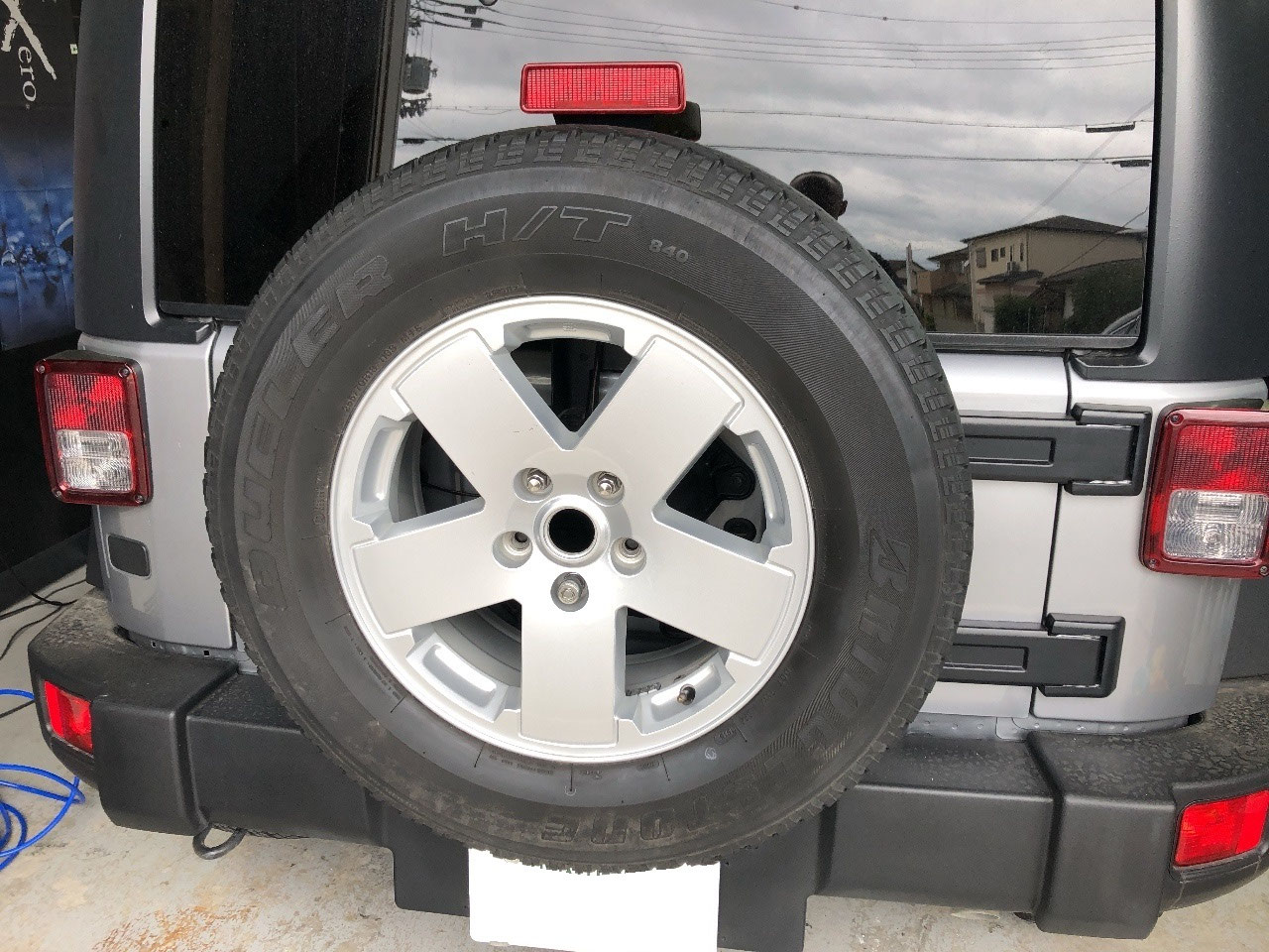 JEEP JKラングラーに前後カメラ取り付け 紀の川 Revive 9843e2ada4d8 1
