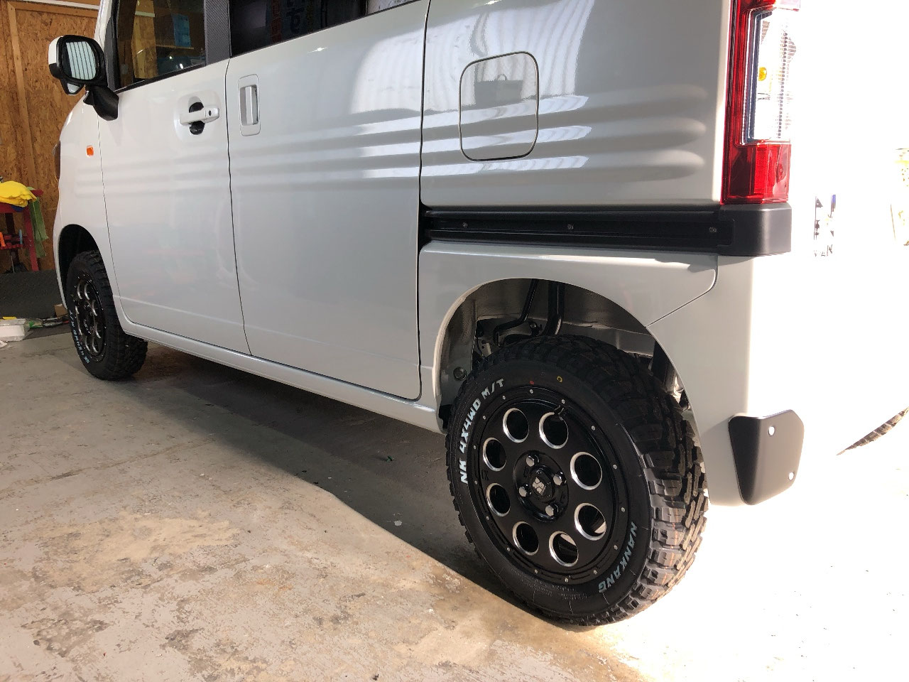 N-VAN R4年式 JJ2 リフトアップ Revive 18f2282ca32c 2