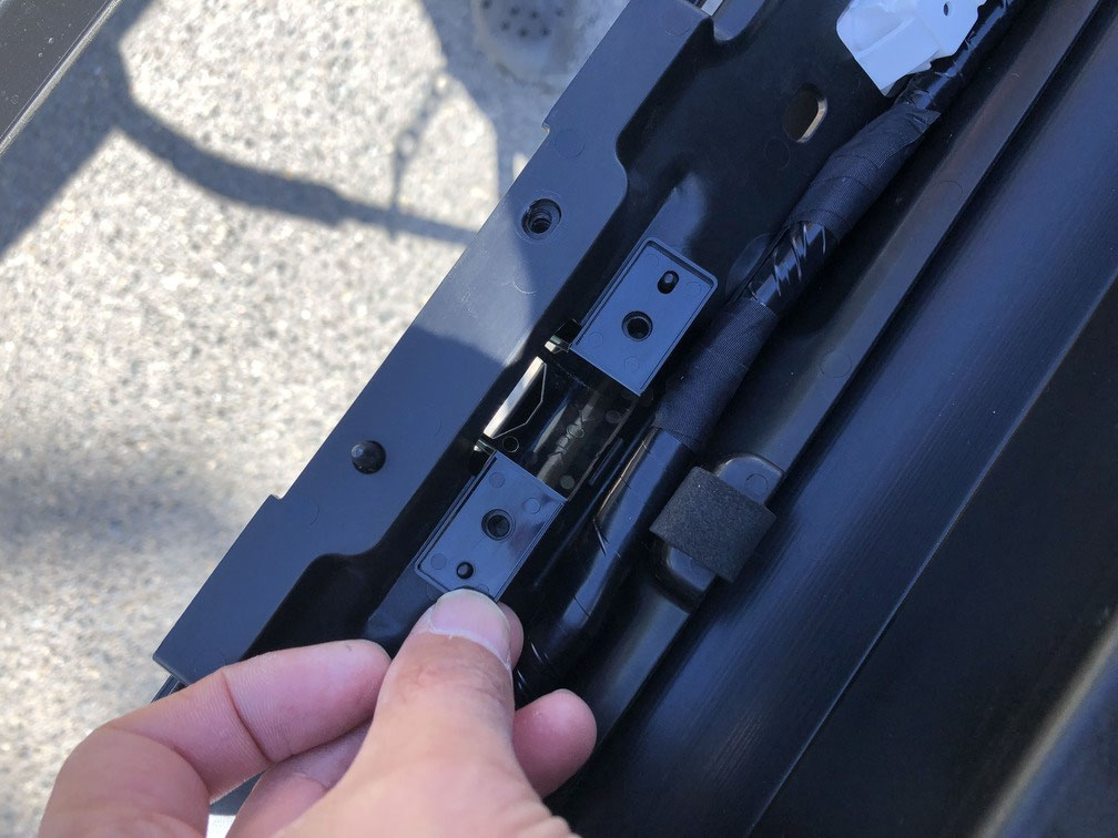 ジムニーシエラJB74W バックカメラ取り付け Revive 6a3827dbad61 1