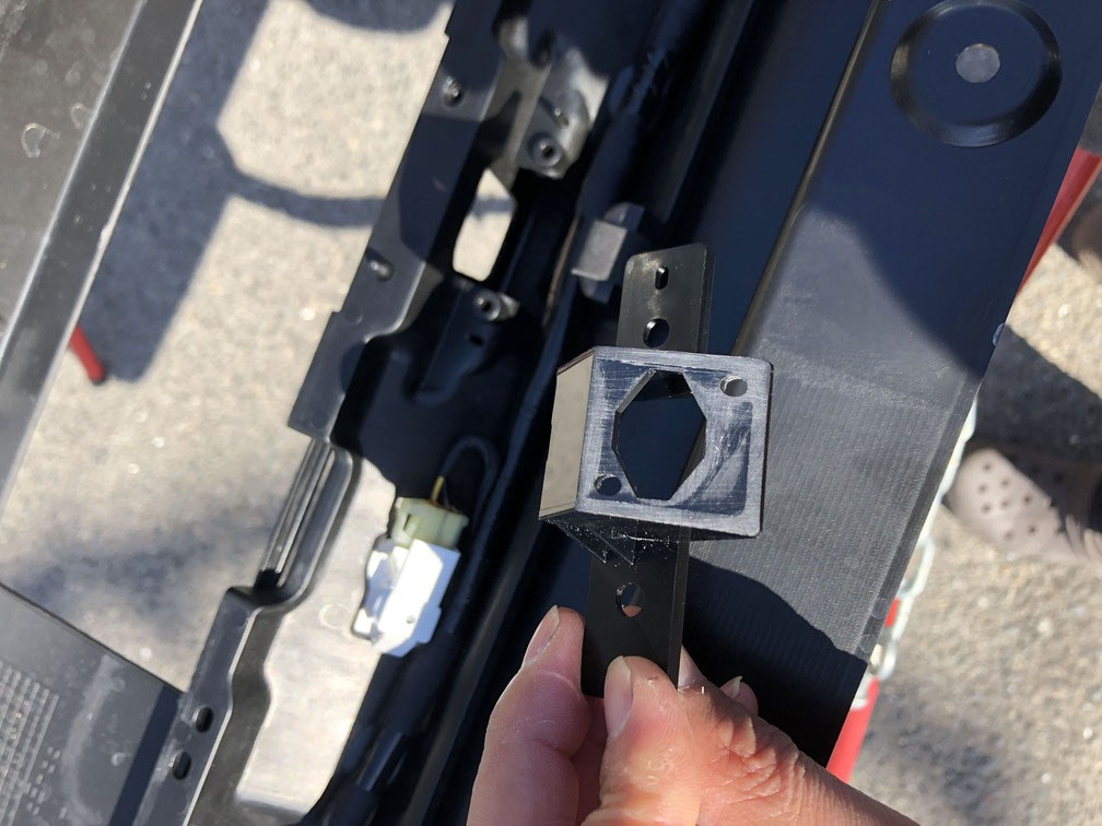 ジムニーシエラJB74W バックカメラ取り付け Revive F04547cabd83 1