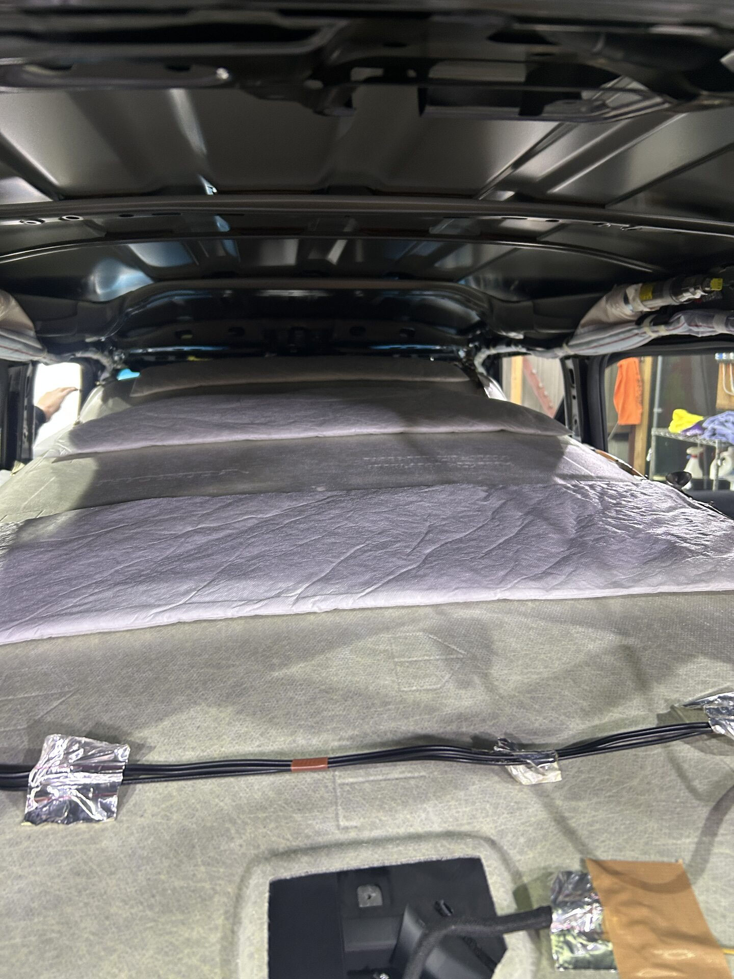【車内嘔吐のトラブル】知っておきたい「個人賠償責任保険」 Revive 6a4fe72cd187