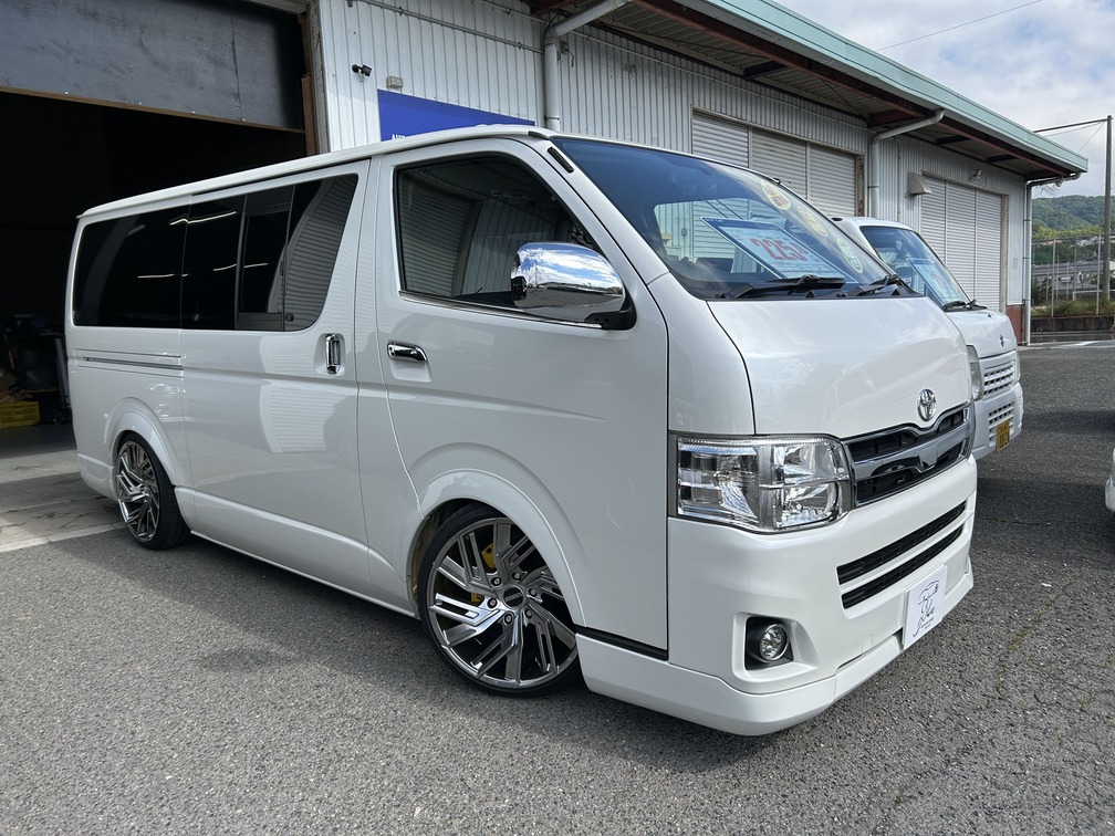 平成23年式 ハイエースバン TRH200V 平成23年式ハイエースバンTRH200V