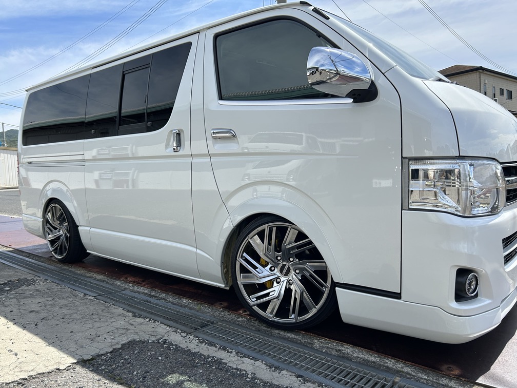 平成23年式 ハイエースバン TRH200V 平成23年式ハイエースバンTRH200V