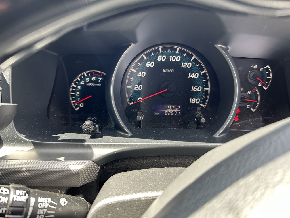 平成23年式 ハイエースバン TRH200V 平成23年式ハイエースバンTRH200V