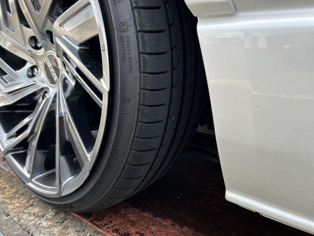 平成23年式 ハイエースバン TRH200V 平成23年式ハイエースバンTRH200V